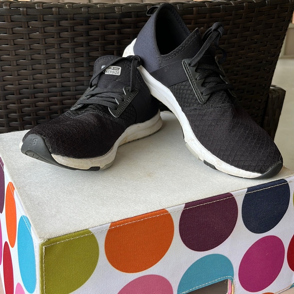 New balance fuel core nergize athletic shoes